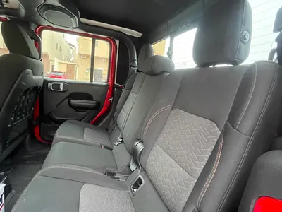 2021 جييب جلادياتور ساند رانر