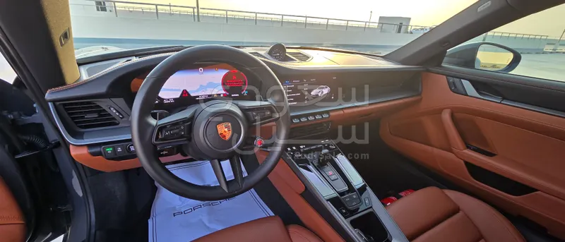 2025 بورش 911 كاريرا