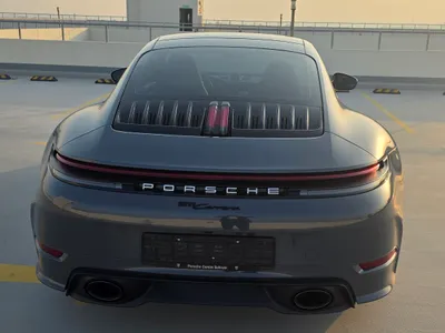 2025 بورش 911 كاريرا