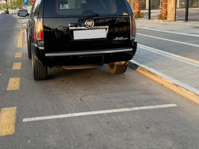 2014 كاديلاك اسكاليد سبورت