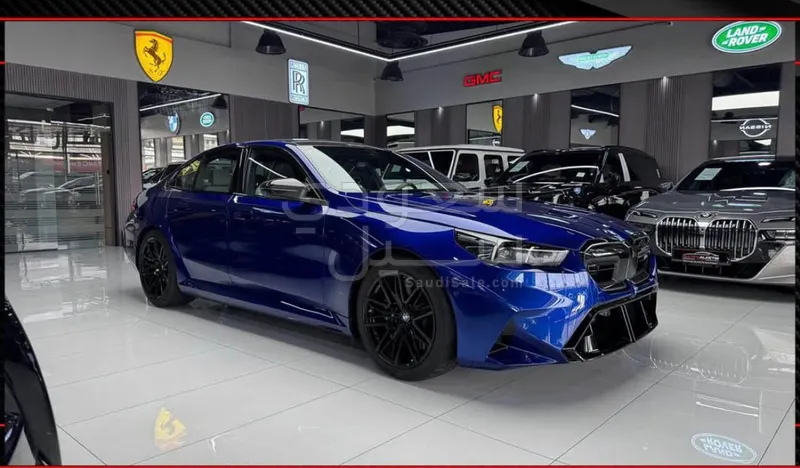 2026 بي ام دبليو الفئة ام إم 5