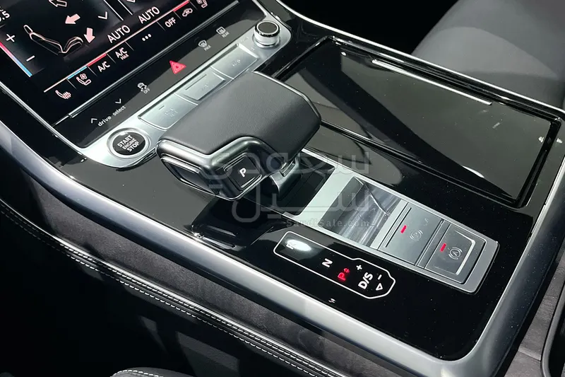 2025 اودي كيو 8 كواترو 55 تي اف اس اي