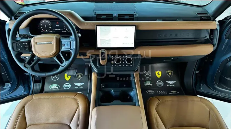 2025 لاند روفر ديفيندر 110