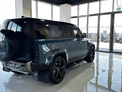 2025 لاند روفر ديفيندر 110