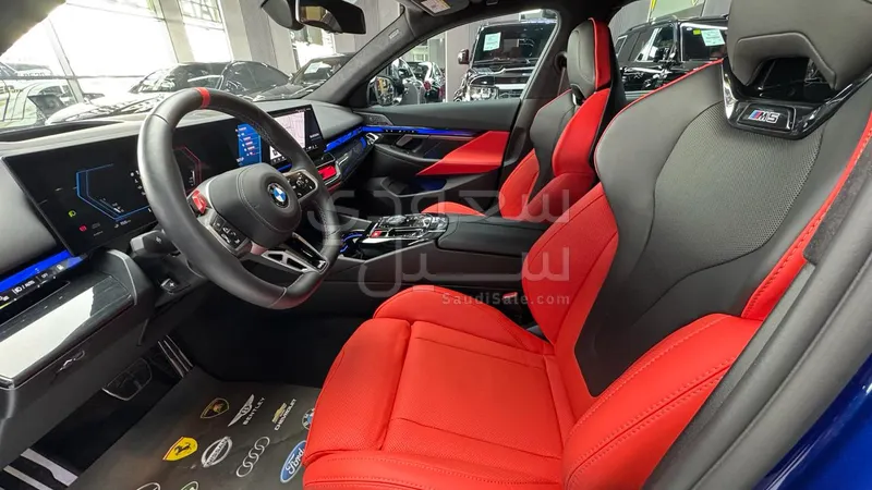 2025 بي ام دبليو الفئة ام إم 5