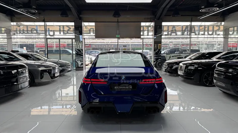 2025 بي ام دبليو الفئة ام إم 5