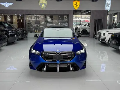 2025 بي ام دبليو الفئة ام إم 5