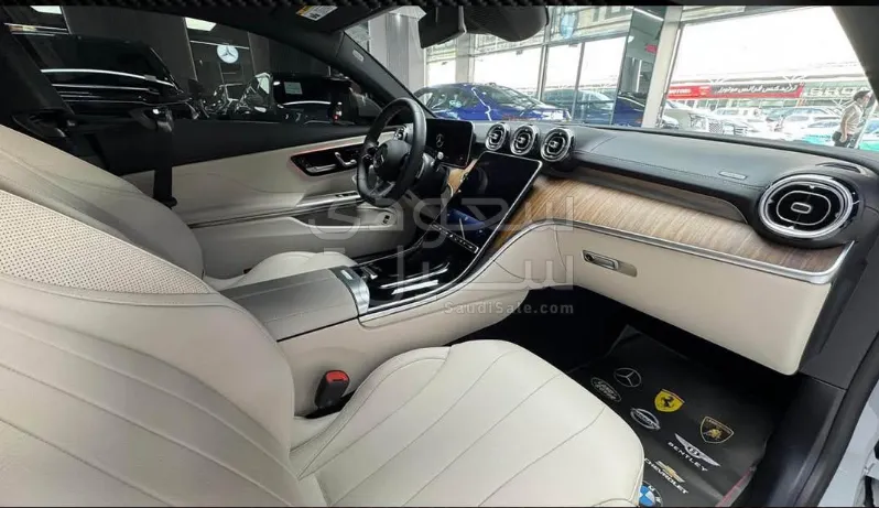 2024 مرسيدس - بنز سي إل إي 450