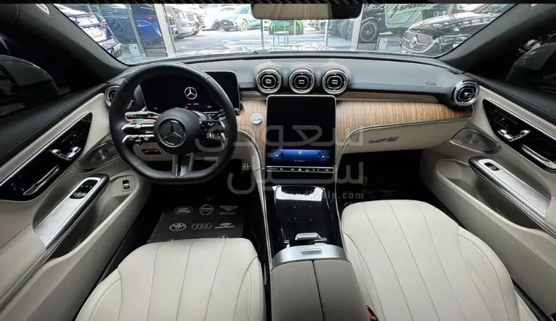 2024 مرسيدس - بنز سي إل إي 450