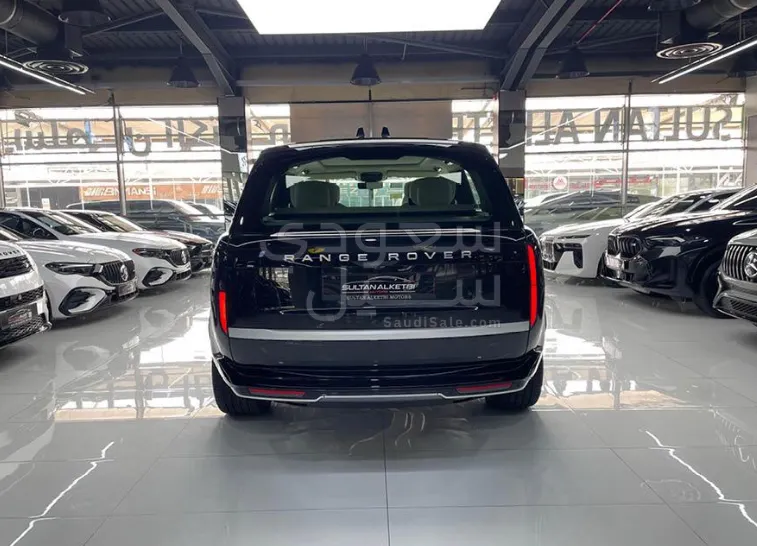 2025 لاند روفر رينج روفر اوتوبيوغرافي فرست اديشن