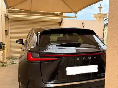 2024 لكزس إن إكس 350