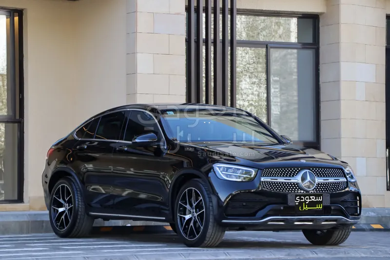 2021 مرسيدس - بنز جي إل سي 200 اي ام جي