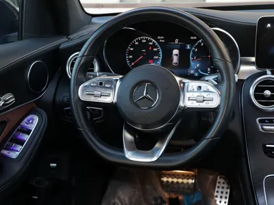 2021 مرسيدس - بنز جي إل سي 200 اي ام جي