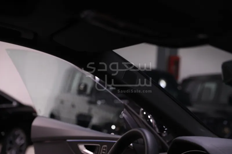 2025 اودي كيو 8