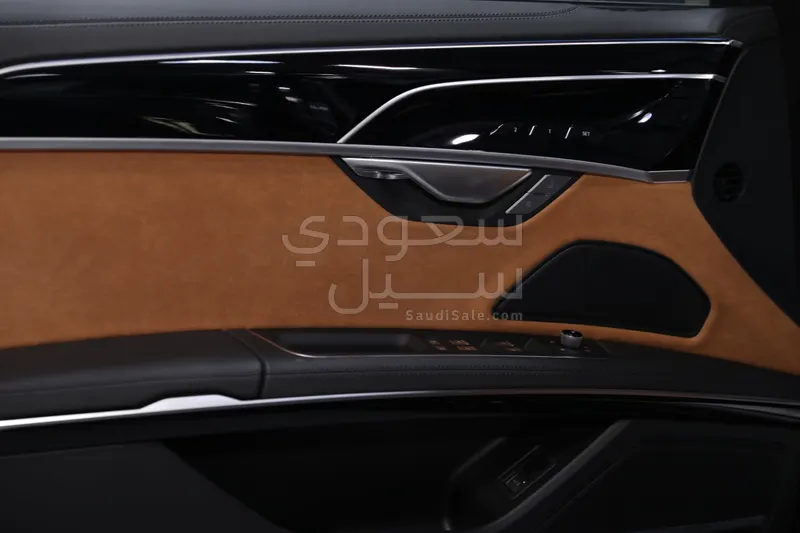 2026 اودي اي 8 ال