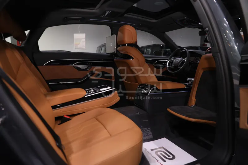 2026 اودي اي 8 ال