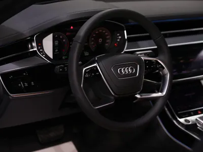 2026 اودي اي 8 ال