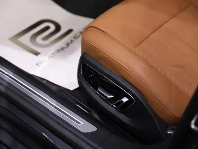 2026 اودي اي 8 ال