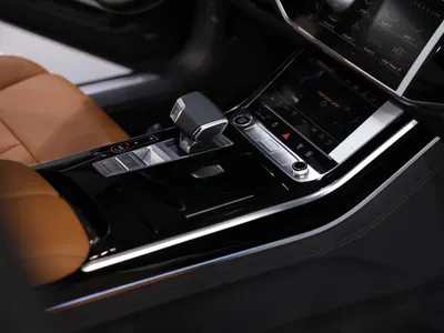 2026 اودي اي 8 ال