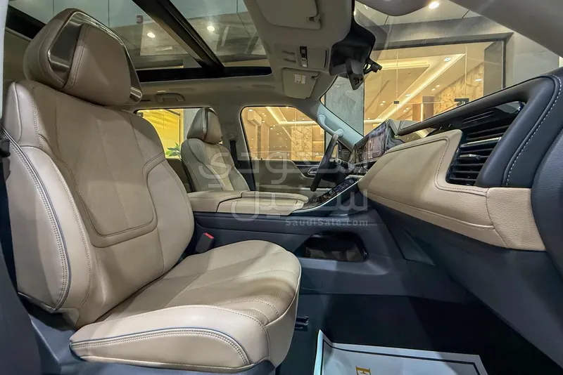 2025 انفينيتي كيو اكس 80