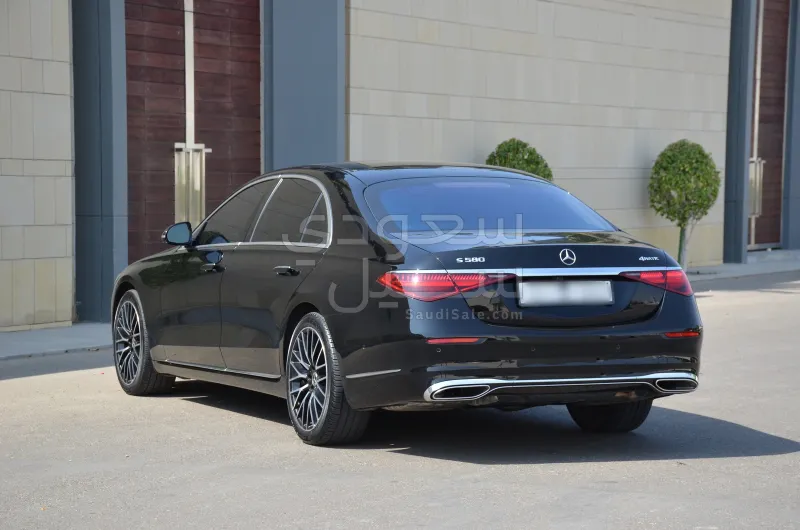 2021 Mercedes-Benz S 580
