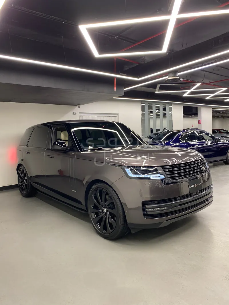 2024 لاند روفر رينج روفر اوتوبيوغرافي ال