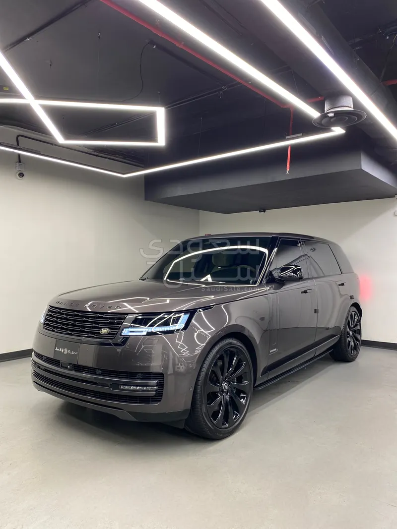 2024 لاند روفر رينج روفر اوتوبيوغرافي ال