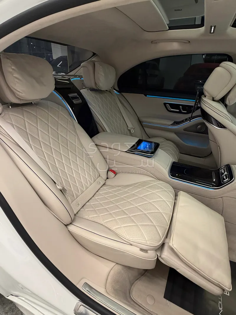 2022 مرسيدس - بنز إس 500 أي إم جي