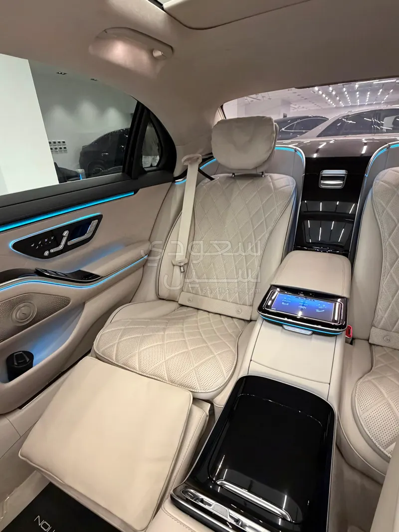 2022 مرسيدس - بنز إس 500 أي إم جي