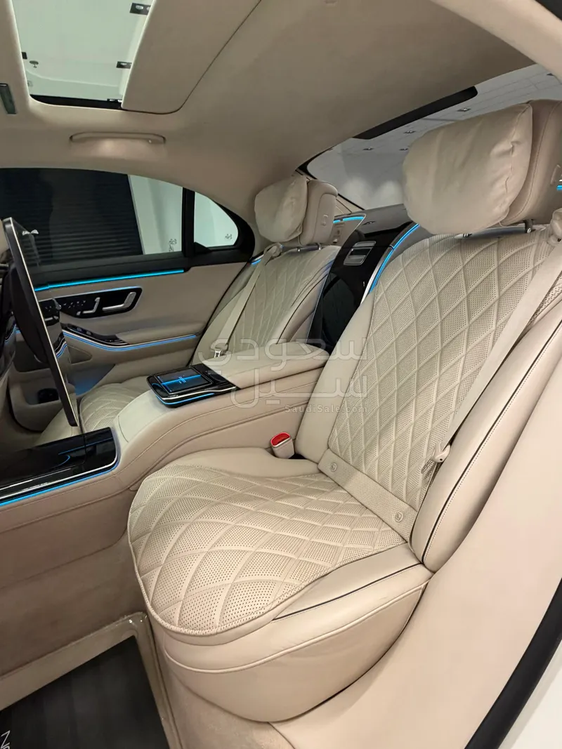 2022 مرسيدس - بنز إس 500 أي إم جي