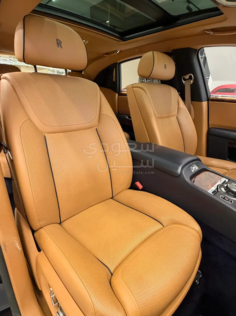 2017 رولز رويس قوست