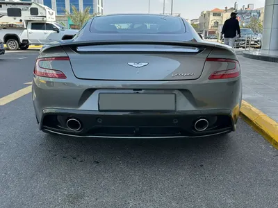 2013 استون مارتن فانكويش