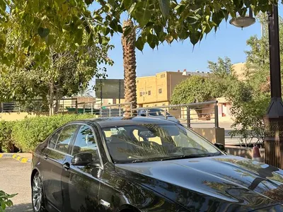 2013 بي ام دبليو الفئة الخامسة 520 أي