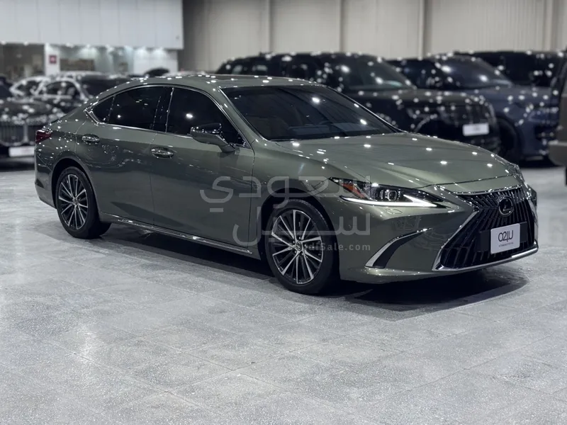 2023 Lexus ES 350