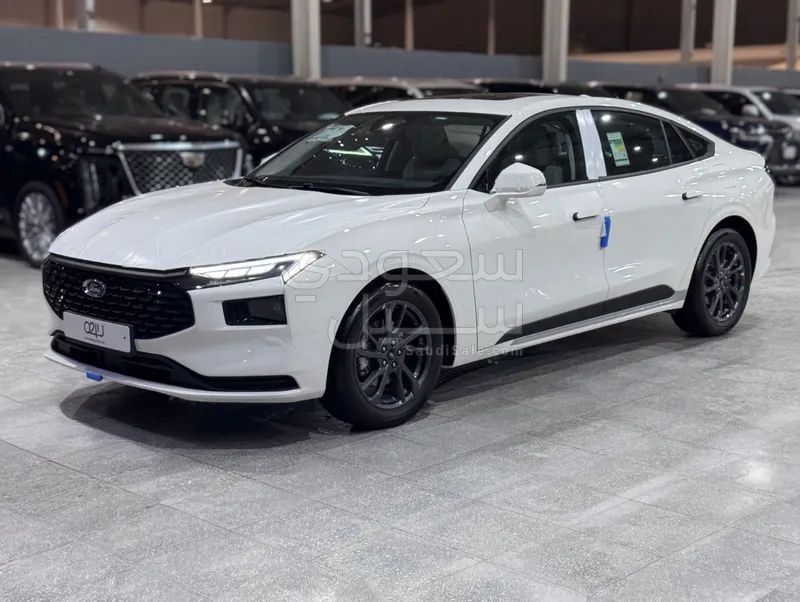 2026 Ford Taurus Trend