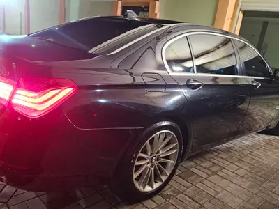 2014 بي ام دبليو الفئة السابعة 730 إل أي