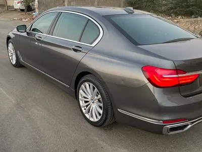 2018 بي ام دبليو الفئة السابعة 730 أي