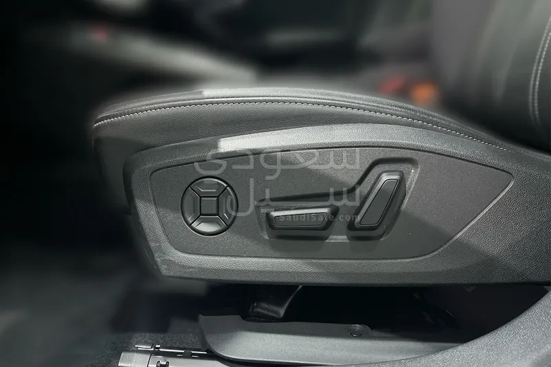 2024 اودي اي 3 30 تي اف اس اي