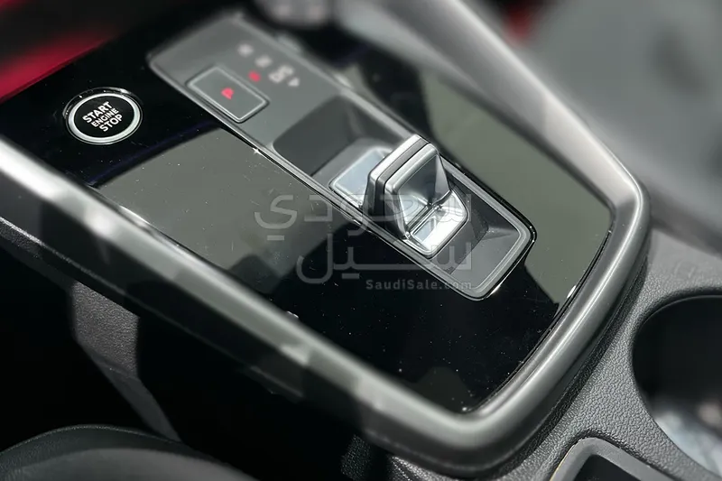 2024 اودي اي 3 30 تي اف اس اي