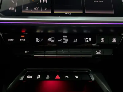 2024 اودي اي 3 30 تي اف اس اي