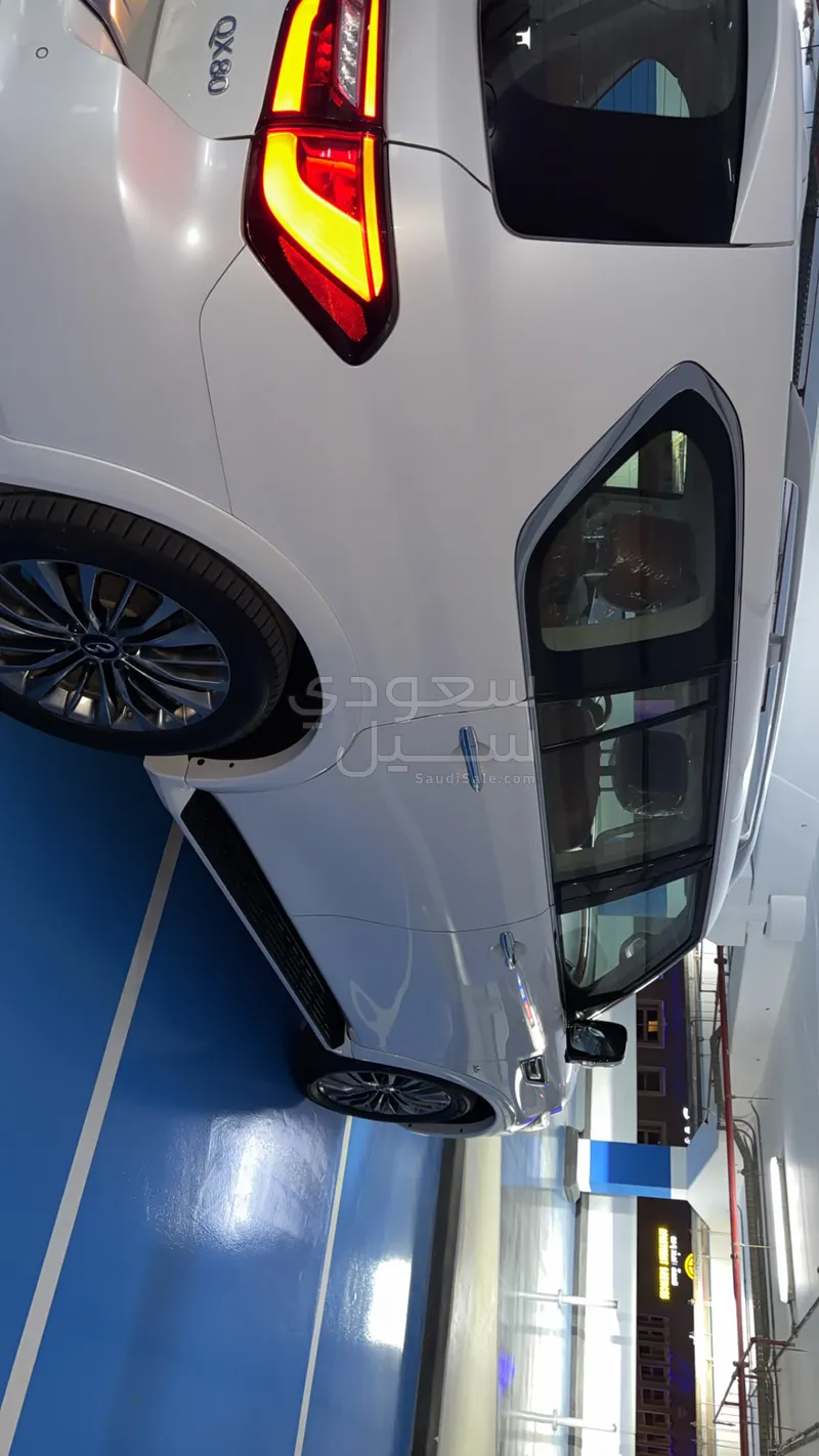 2019 انفينيتي كيو اكس 80