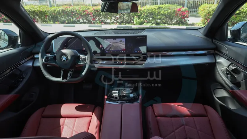 2026 بي ام دبليو الفئة الخامسة 530 أي