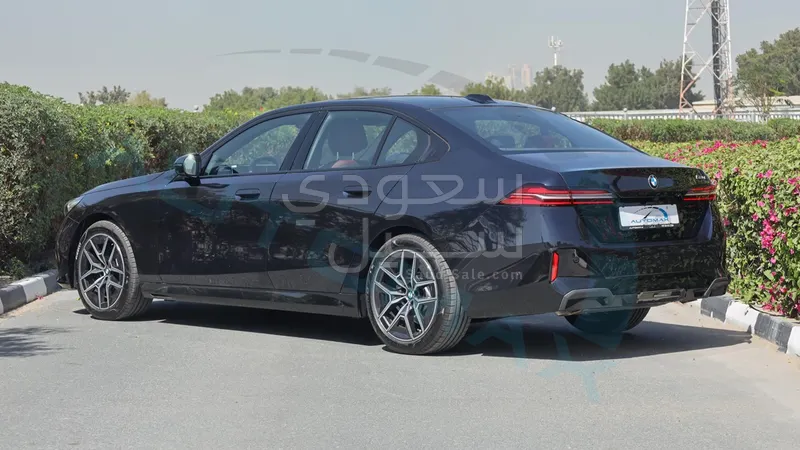 2026 بي ام دبليو الفئة الخامسة 530 أي