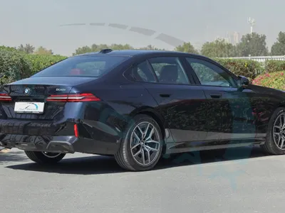 2026 بي ام دبليو الفئة الخامسة 530 أي