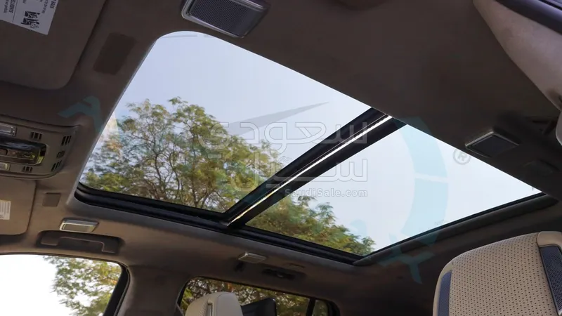 2025 كاديلاك اسكاليد سبورت