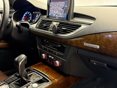 2017 اودي اي 7 35 تي اف اس اي