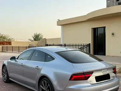 2017 اودي اي 7 35 تي اف اس اي
