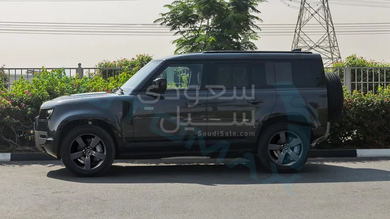 2025 لاند روفر ديفيندر اكس داينمك