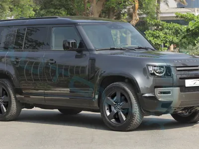 2025 لاند روفر ديفيندر اكس داينمك