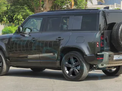 2025 لاند روفر ديفيندر اكس داينمك